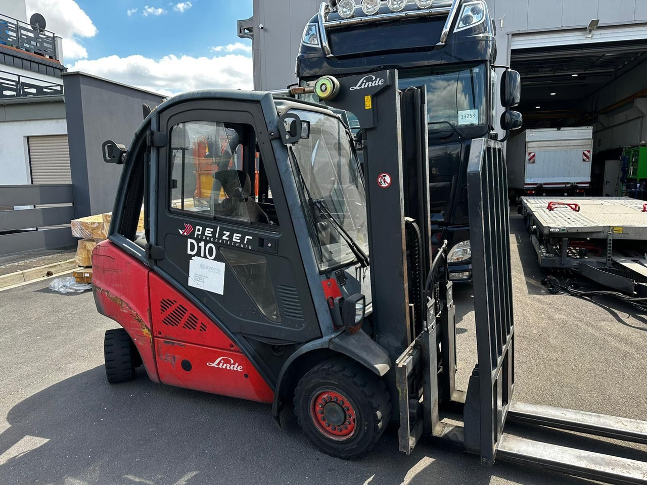 Linde H30d Diesel/Palettenschieber/Top - Carretilla elevadora diésel: foto 1 Linde H30d Diesel/Palettenschieber/Top - Carretilla elevadora diésel: foto 1