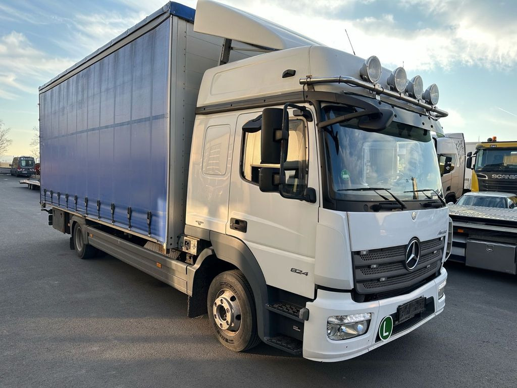 Mercedes-Benz Atego 824 Top-Ausstattung*Pritsche-Plane*Top* - Furgoneta con lona: foto 1 Mercedes-Benz Atego 824 Top-Ausstattung*Pritsche-Plane*Top* - Furgoneta con lona: foto 1