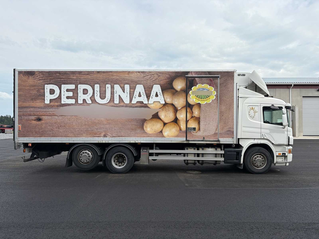 SCANIA 114L truck - Camión caja cerrada: foto 4 SCANIA 114L truck - Camión caja cerrada: foto 4