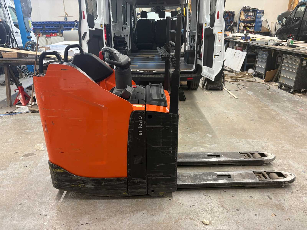 Transpaleta Toyota LPE 200 BT Levlo pallet truck: foto 1