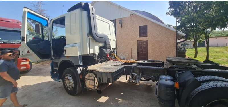 DAF CF 85.430 - Cabeza tractora: foto 4 DAF CF 85.430 - Cabeza tractora: foto 4