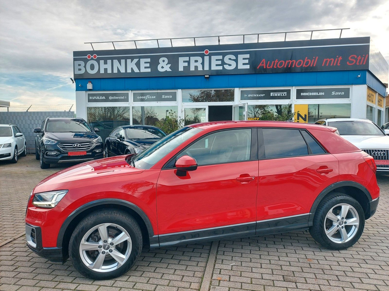 SUV/ Todoterreno Audi Q2 40 TFSI quattro sport LED Leder Kamera AHK: foto 9 SUV/ Todoterreno Audi Q2 40 TFSI quattro sport LED Leder Kamera AHK: foto 9