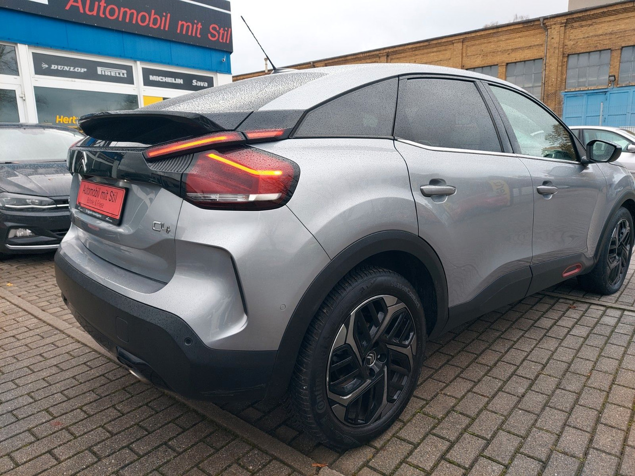 SUV/ Todoterreno Citroën C4 Lim. Shine Automatik Leder Navi LED uvm.: foto 6 SUV/ Todoterreno Citroën C4 Lim. Shine Automatik Leder Navi LED uvm.: foto 6