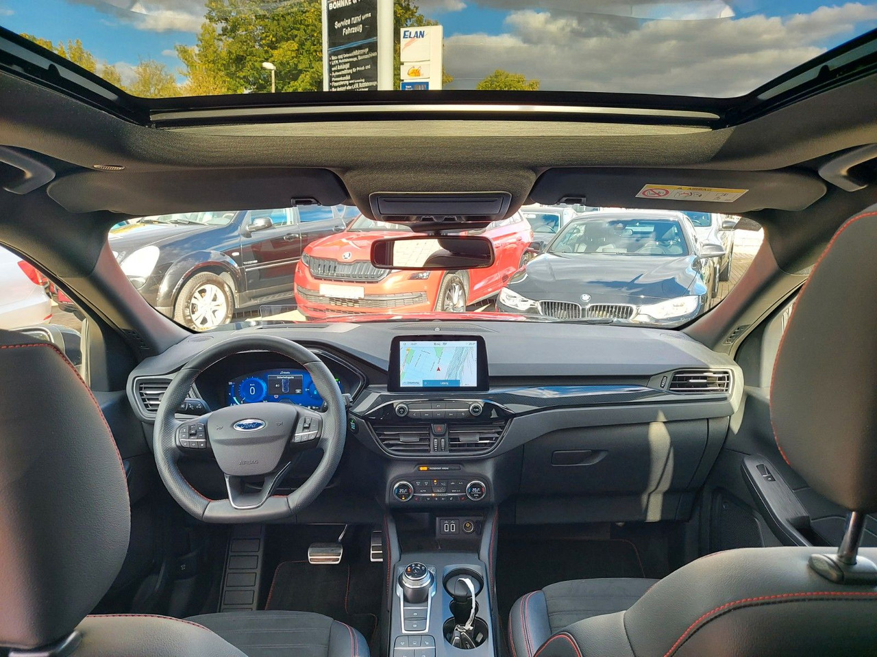 Ford Kuga Plug-In Hybrid ST-Line X ACC Assist 360° - SUV/ Todoterreno: foto 2 Ford Kuga Plug-In Hybrid ST-Line X ACC Assist 360° - SUV/ Todoterreno: foto 2