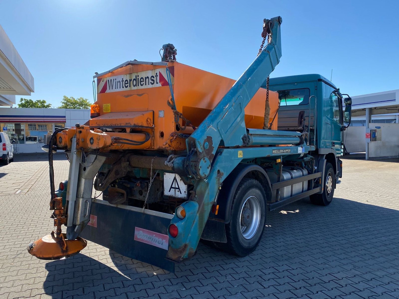 Mercedes-Benz Actros 2/3 6-Zyl. 1841 MEILER ABSATZKIPP. WINTER - Camión volquete: foto 4 Mercedes-Benz Actros 2/3 6-Zyl. 1841 MEILER ABSATZKIPP. WINTER - Camión volquete: foto 4