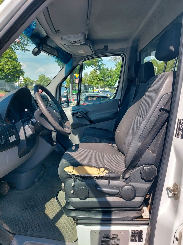 Furgoneta de pasajeros Mercedes-Benz Sprinter II Kasten 519 CDI KLIMA AUTOMATIK AHK: foto 10