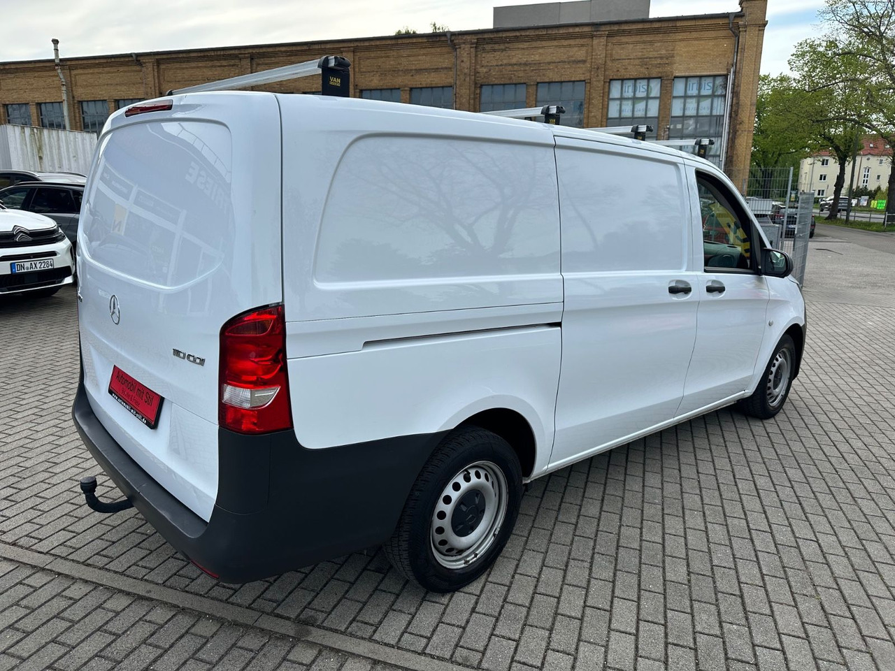 Mercedes-Benz Vito Kasten 110 WORKER PLUS Lang KLIMA TEMPO - Furgoneta de pasajeros: foto 4 Mercedes-Benz Vito Kasten 110 WORKER PLUS Lang KLIMA TEMPO - Furgoneta de pasajeros: foto 4