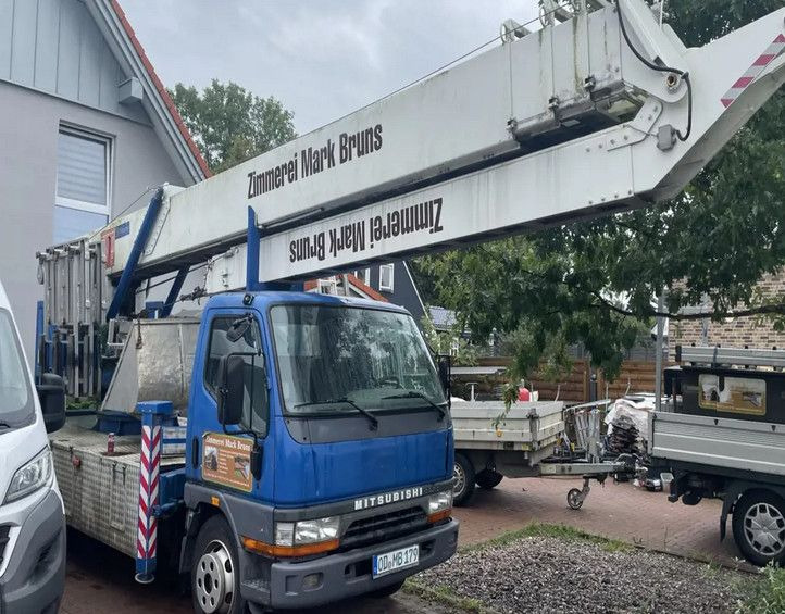 Mitsubishi CANTER DACHDECKER KLAAS AUTOKRAN - Camión grúa: foto 1 Mitsubishi CANTER DACHDECKER KLAAS AUTOKRAN - Camión grúa: foto 1