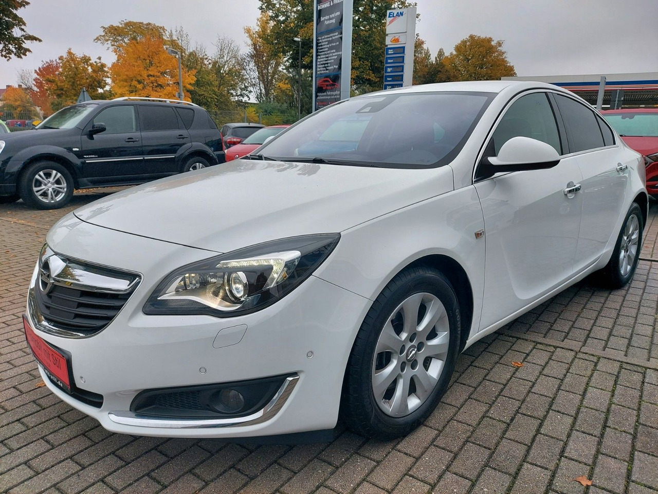 Opel Insignia A Lim. Automatik Leder Navi Xenon Led - Sedan: foto 5 Opel Insignia A Lim. Automatik Leder Navi Xenon Led - Sedan: foto 5