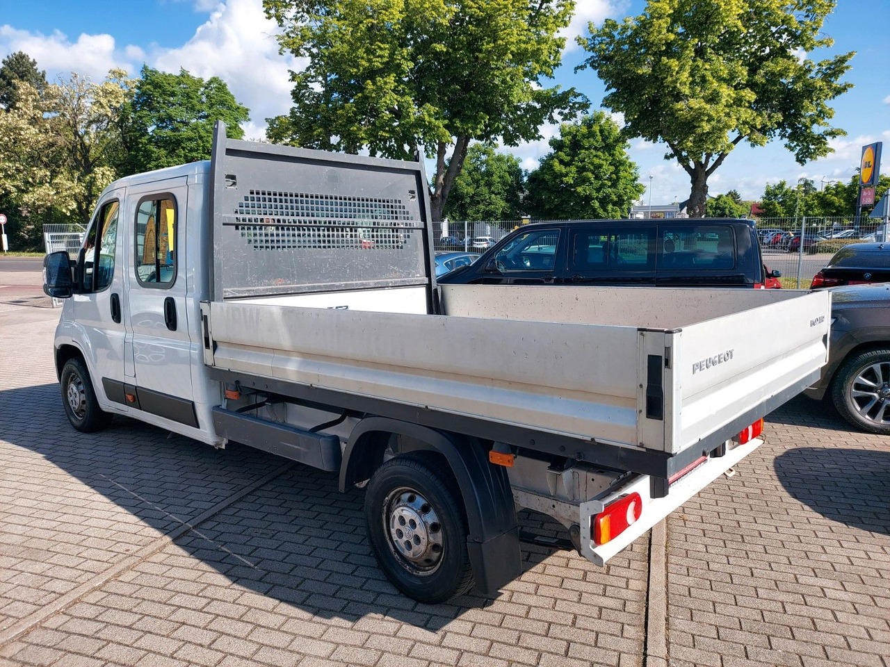 Peugeot Boxer Pritsche Doka. 335 L3 BlueHDi 130 Klima - Furgoneta caja abierta, Furgoneta combi: foto 4 Peugeot Boxer Pritsche Doka. 335 L3 BlueHDi 130 Klima - Furgoneta caja abierta, Furgoneta combi: foto 4