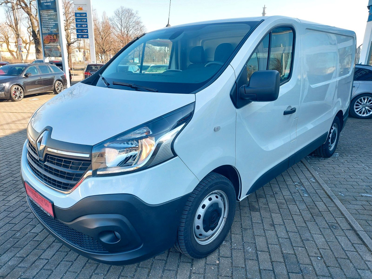 Renault Trafic Kasten L1H1 2,8t Komfort Klima Navi Tempo Renault Trafic Kasten L1H1 2,8t Komfort Klima Navi Tempo - Minibús, Furgoneta de pasajeros: foto 5 Renault Trafic Kasten L1H1 2,8t Komfort Klima Navi Tempo Renault Trafic Kasten L1H1 2,8t Komfort Klima Navi Tempo - Minibús, Furgoneta de pasajeros: foto 5