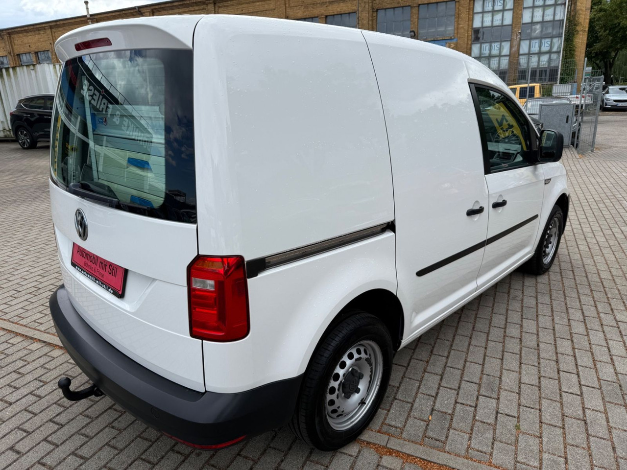 Volkswagen Caddy Nfz Kasten 4Motion KLIMA NAVI 10/25 TÜV - Furgoneta de pasajeros: foto 4 Volkswagen Caddy Nfz Kasten 4Motion KLIMA NAVI 10/25 TÜV - Furgoneta de pasajeros: foto 4
