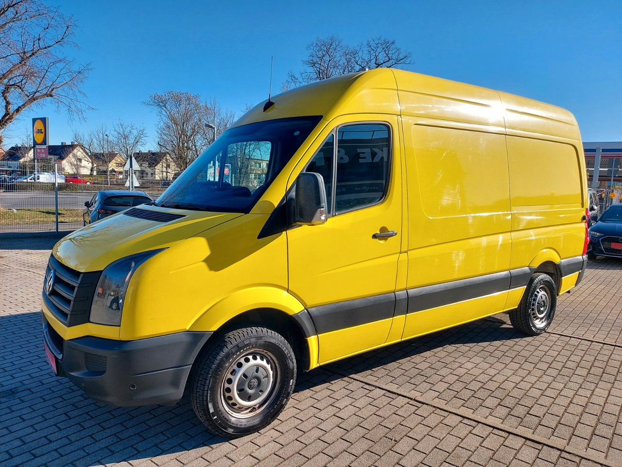 Volkswagen Crafter Kasten 35 mittel L2H2 Hochdach KLIMA AHK - Furgón: foto 5 Volkswagen Crafter Kasten 35 mittel L2H2 Hochdach KLIMA AHK - Furgón: foto 5
