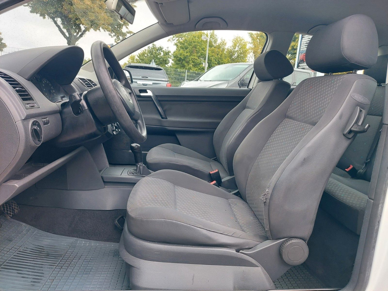 Coche Volkswagen Polo IV Basis Klima ohnee TÜV: foto 9