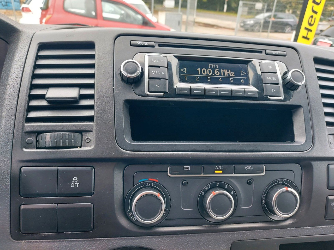 Leasing de  Volkswagen T5 Transporter Kasten Kombi lang Klima AHK Volkswagen T5 Transporter Kasten Kombi lang Klima AHK: foto 16