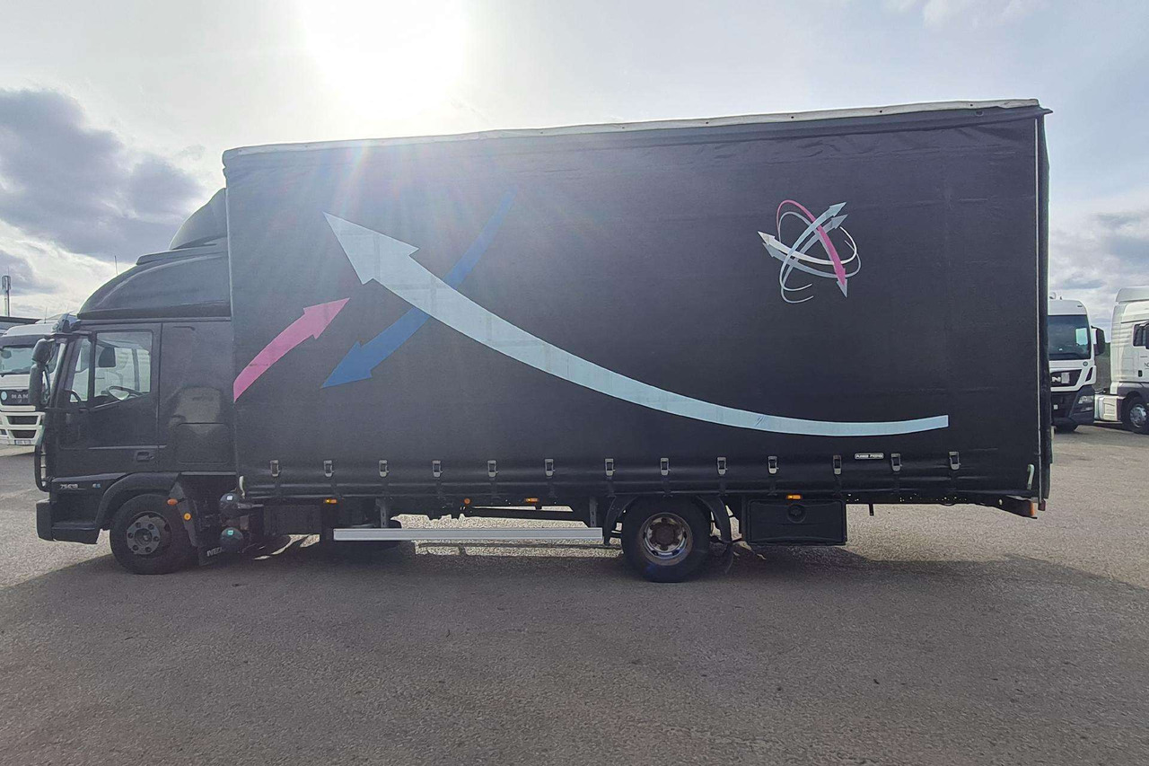 Iveco ML75E18 - Camión lona: foto 4 Iveco ML75E18 - Camión lona: foto 4