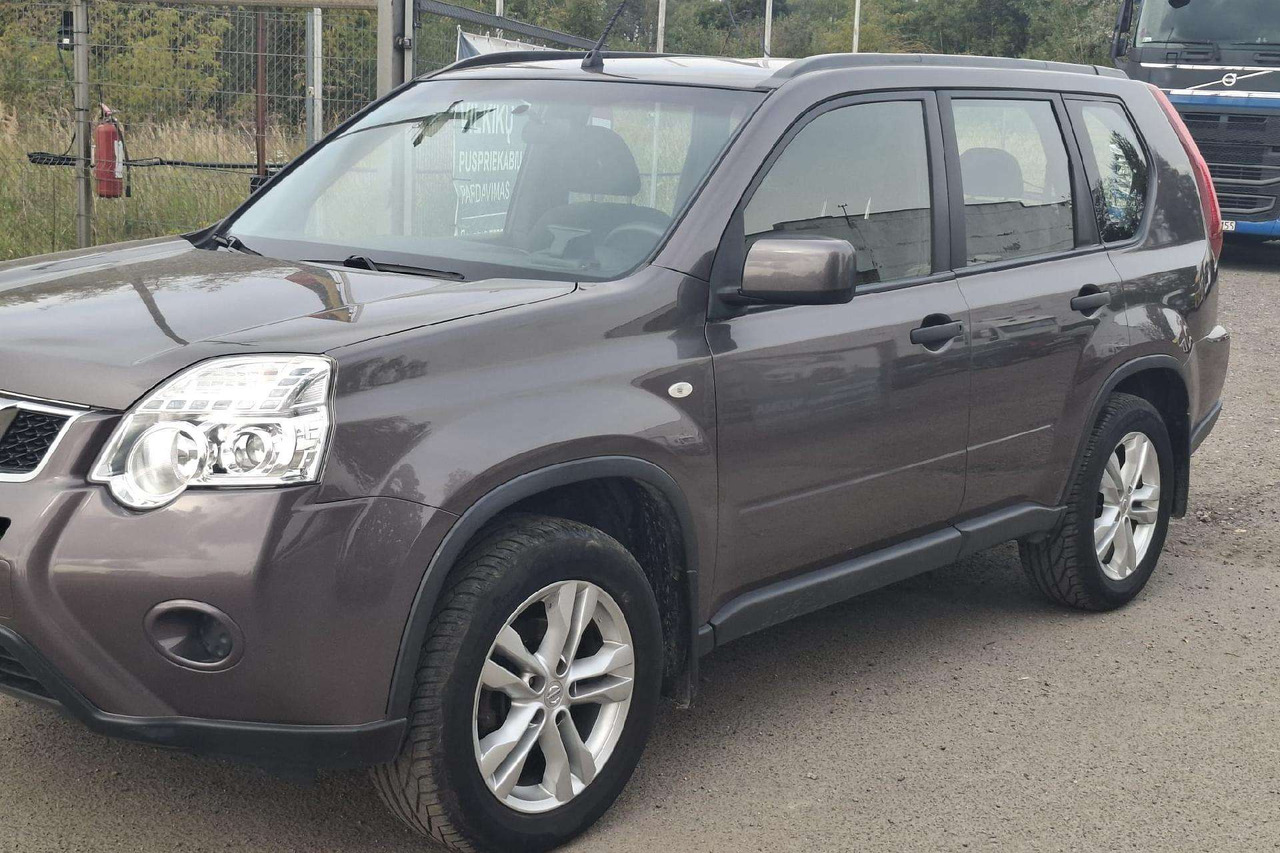 Nissan X-Trail - SUV/ Todoterreno: foto 1 Nissan X-Trail - SUV/ Todoterreno: foto 1