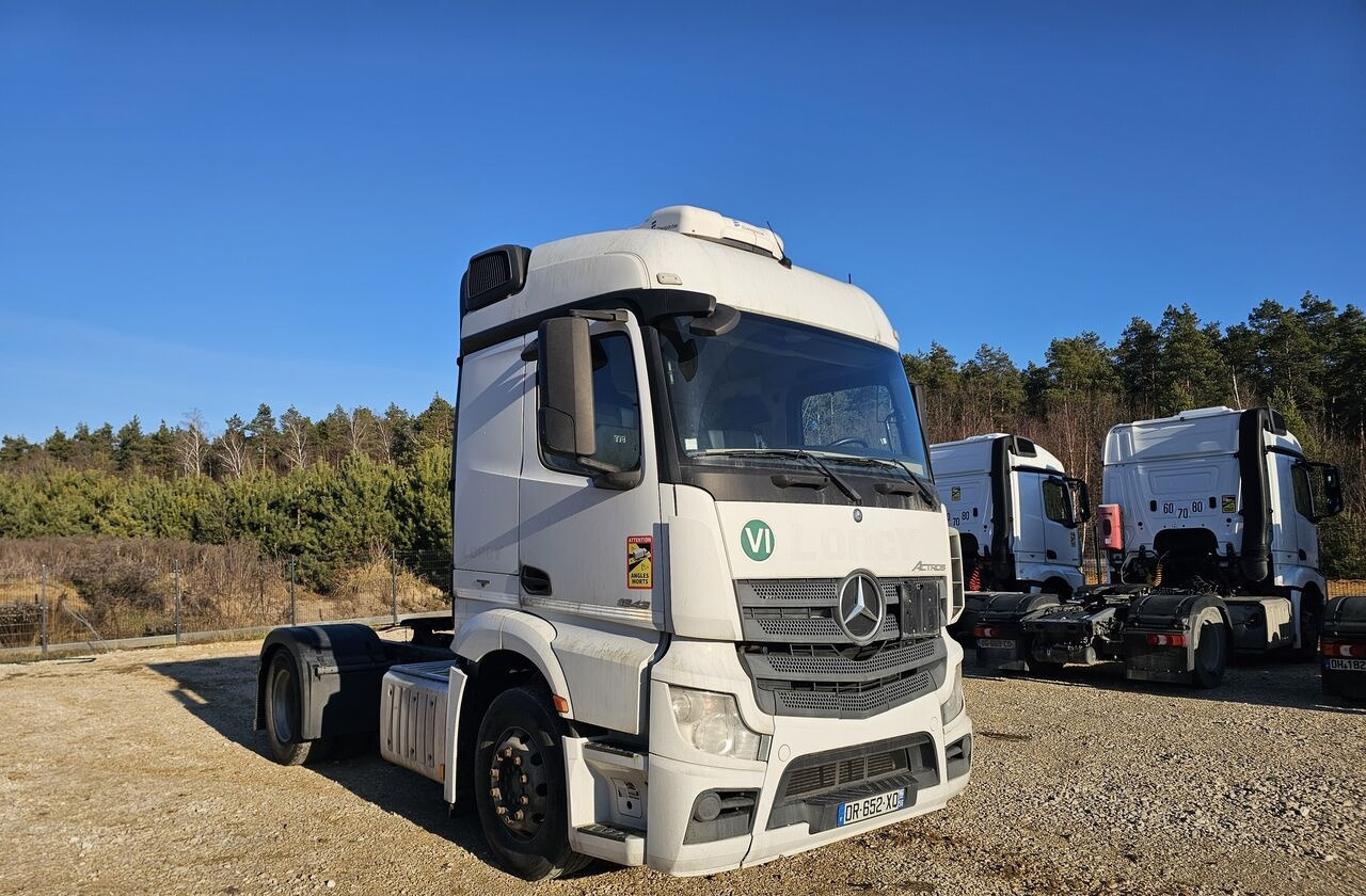 Mercedes-Benz Actros 1843 / 2015 / ADR /RETARDER / ALU /EURO 6 - Cabeza tractora: foto 3 Mercedes-Benz Actros 1843 / 2015 / ADR /RETARDER / ALU /EURO 6 - Cabeza tractora: foto 3