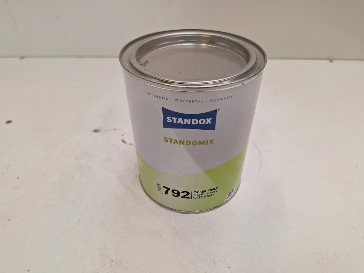 1 Dose Standomix (Standox) - Equipo de taller: foto 1 1 Dose Standomix (Standox) - Equipo de taller: foto 1