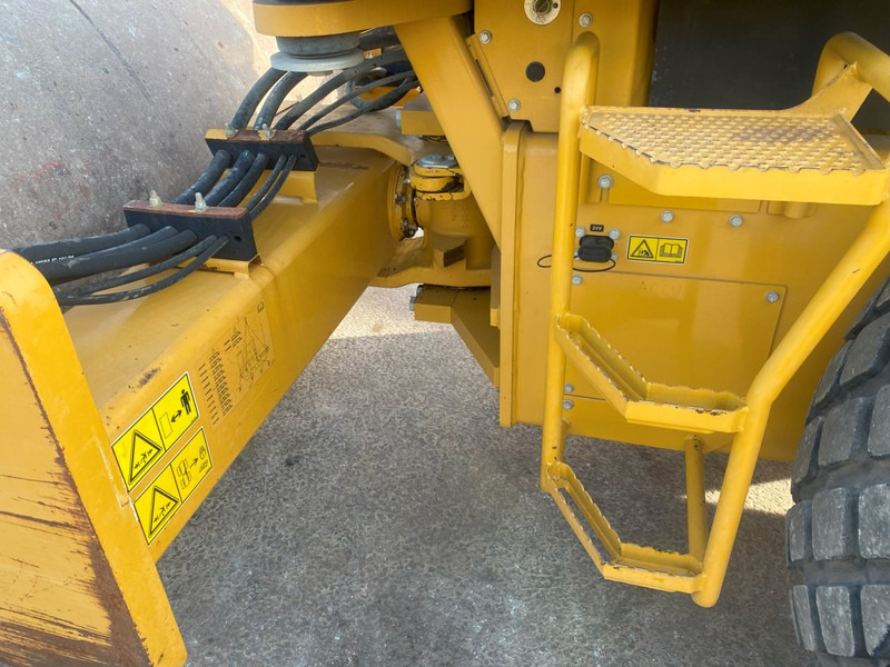 Rodillo Caterpillar CS64B NVT: foto 11