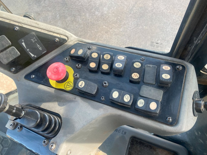 Rodillo Caterpillar CS64B NVT: foto 18