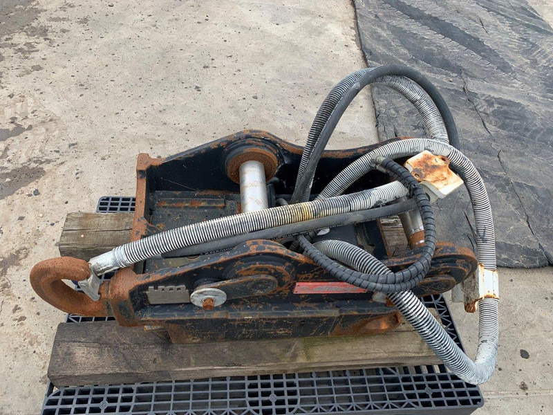 Acoplamiento rápido Oil Quick OQ 70: foto 11 Acoplamiento rápido Oil Quick OQ 70: foto 11