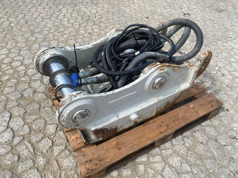 Oil Quick OQ 80 - Acoplamiento rápido: foto 1 Oil Quick OQ 80 - Acoplamiento rápido: foto 1