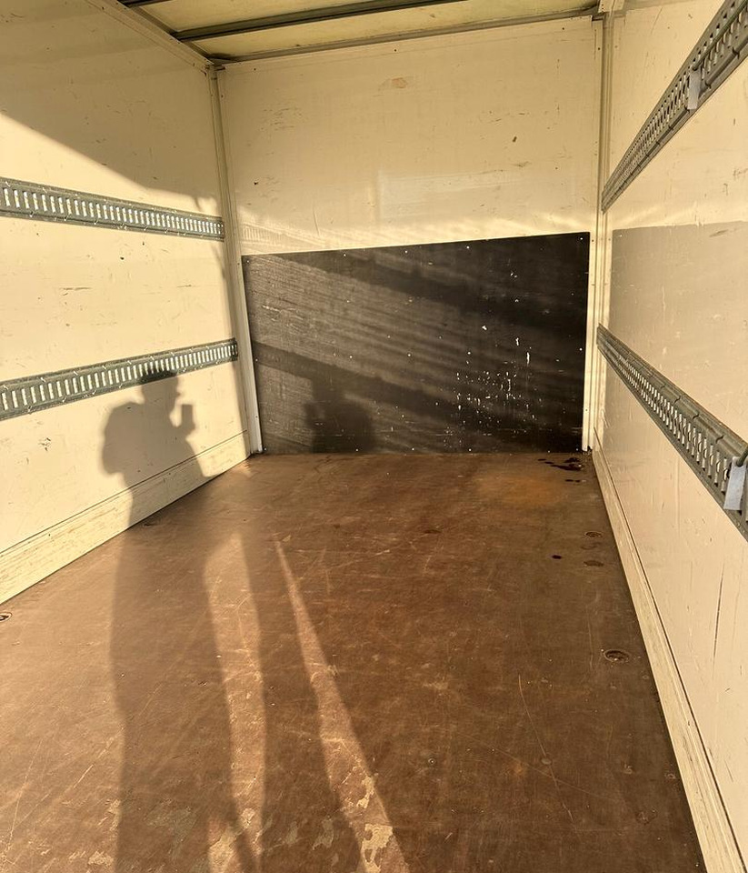 Volkswagen - Furgoneta caja cerrada: foto 5 Volkswagen - Furgoneta caja cerrada: foto 5