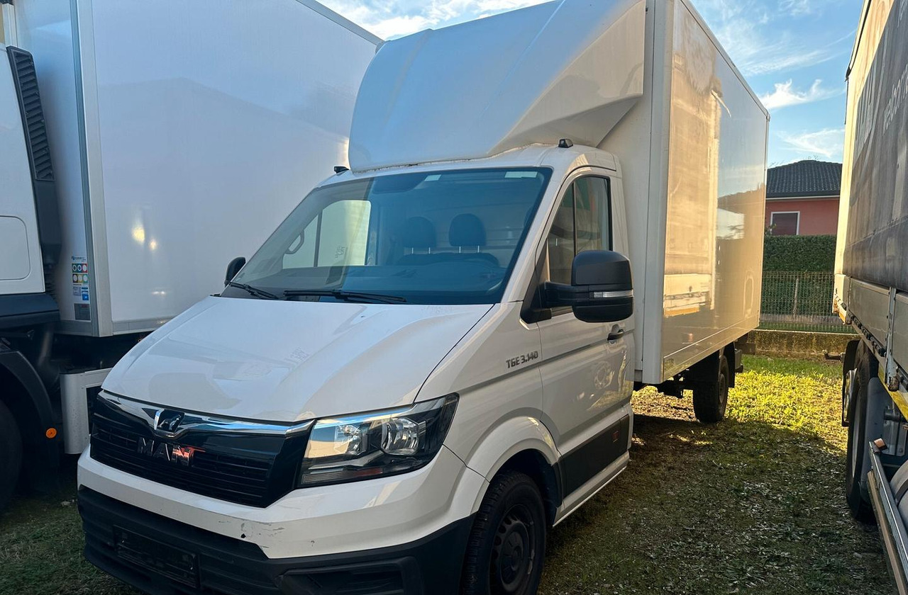 Volkswagen - Furgoneta caja cerrada: foto 1 Volkswagen - Furgoneta caja cerrada: foto 1