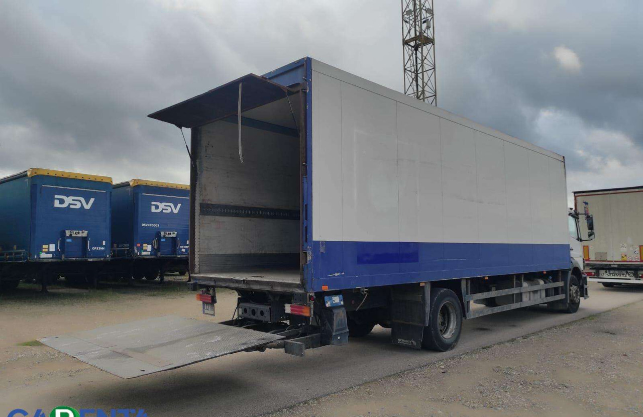 Mercedes-Benz 1824 - Camión frigorífico: foto 5 Mercedes-Benz 1824 - Camión frigorífico: foto 5