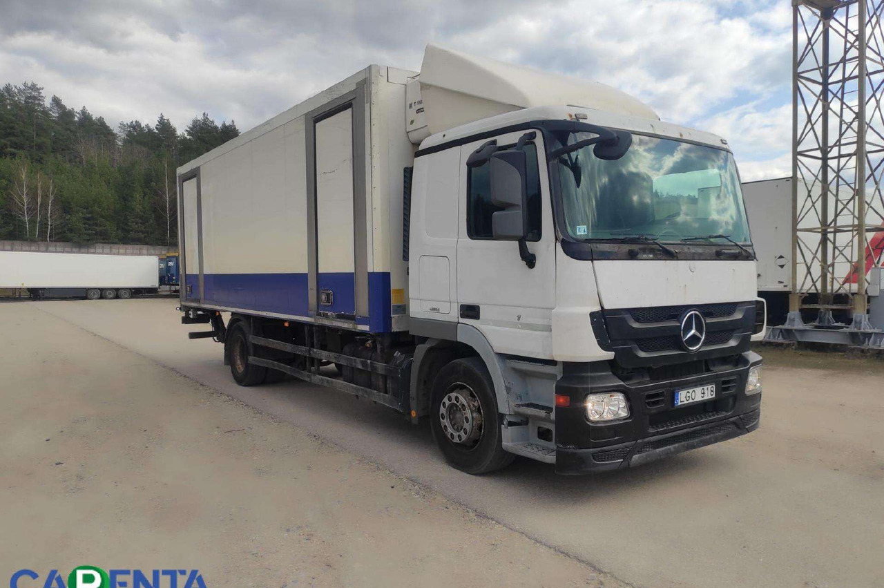 Mercedes-Benz ACTROS 1832 - Camión frigorífico: foto 2 Mercedes-Benz ACTROS 1832 - Camión frigorífico: foto 2