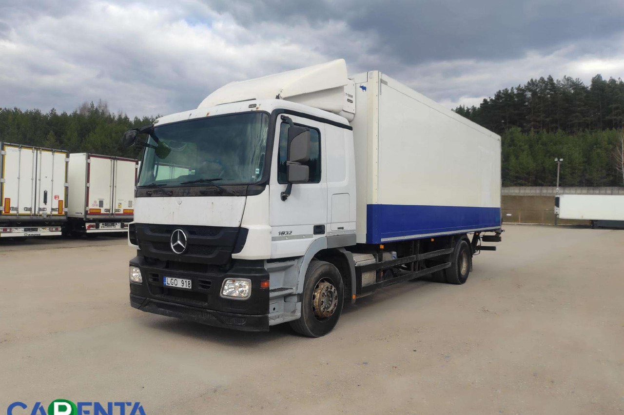 Mercedes-Benz ACTROS 1832 - Camión frigorífico: foto 1 Mercedes-Benz ACTROS 1832 - Camión frigorífico: foto 1