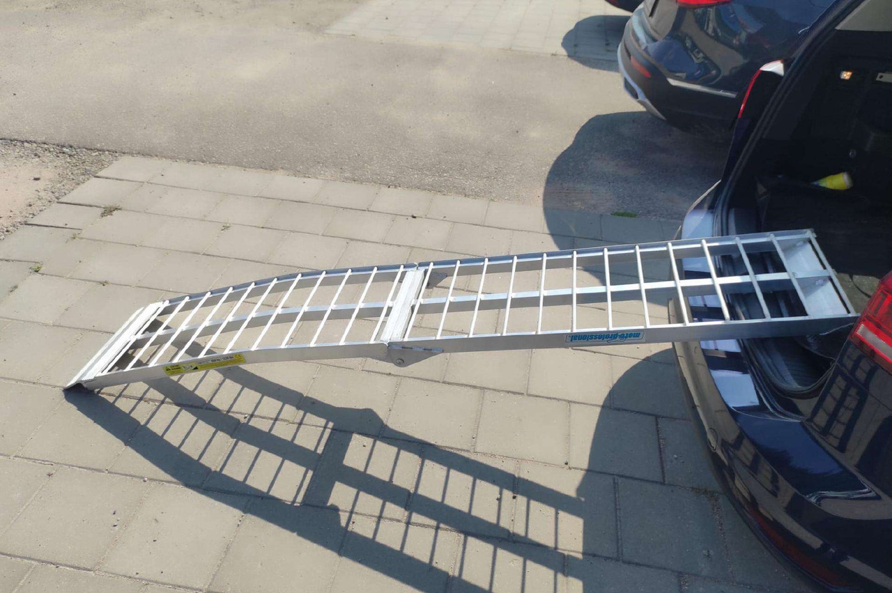 RAMPA - Rampa de carga: foto 1 RAMPA - Rampa de carga: foto 1