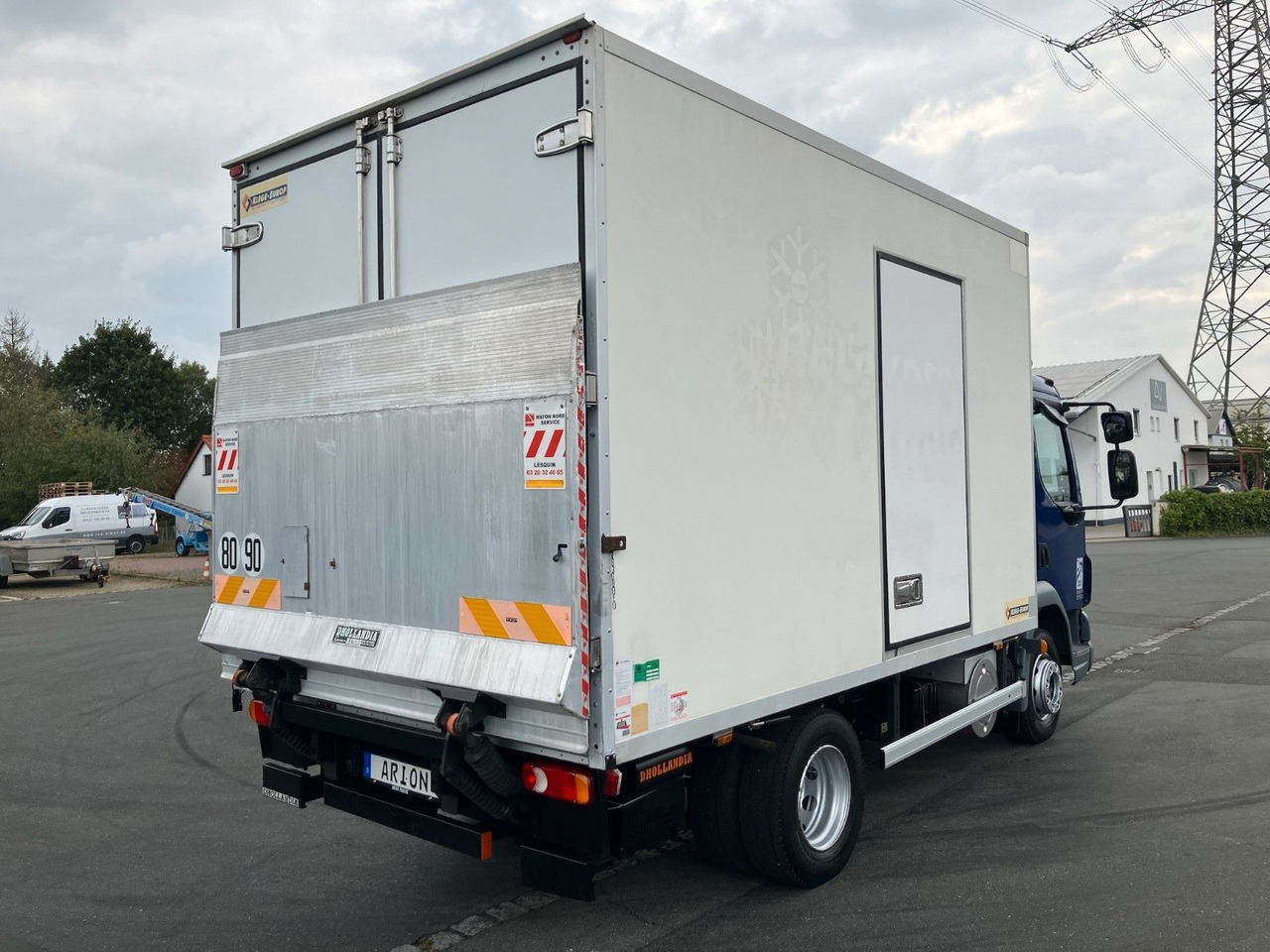 DAF FA LF45 Kühlkoffer/CARRIER/Xarios600/LBW/AC/EU5 DAF FA LF45 Kühlkoffer/CARRIER/Xarios600/LBW/AC/EU5 - Camión frigorífico: foto 4 DAF FA LF45 Kühlkoffer/CARRIER/Xarios600/LBW/AC/EU5 DAF FA LF45 Kühlkoffer/CARRIER/Xarios600/LBW/AC/EU5 - Camión frigorífico: foto 4