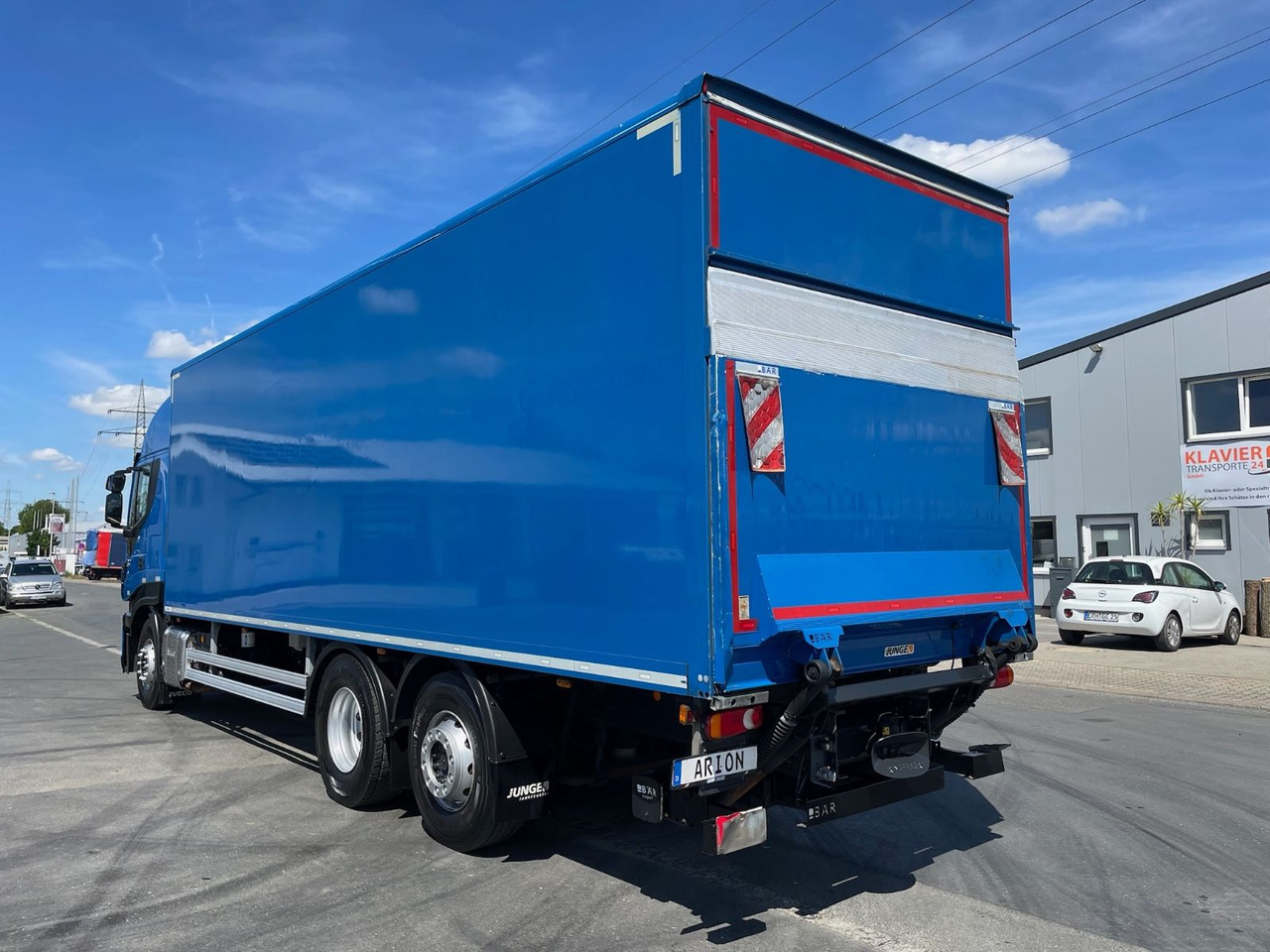 Iveco Stralis 420 Koffer/Thermoisoliert/LBW/NLA/AC/EU6 - Camión caja cerrada: foto 4 Iveco Stralis 420 Koffer/Thermoisoliert/LBW/NLA/AC/EU6 - Camión caja cerrada: foto 4