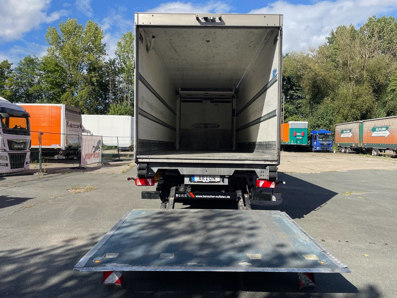 KERSCHER ZAA18 Kühlkoffer/CARRIER/SUPRA900U/LBW - Remolque frigorífico: foto 4 KERSCHER ZAA18 Kühlkoffer/CARRIER/SUPRA900U/LBW - Remolque frigorífico: foto 4