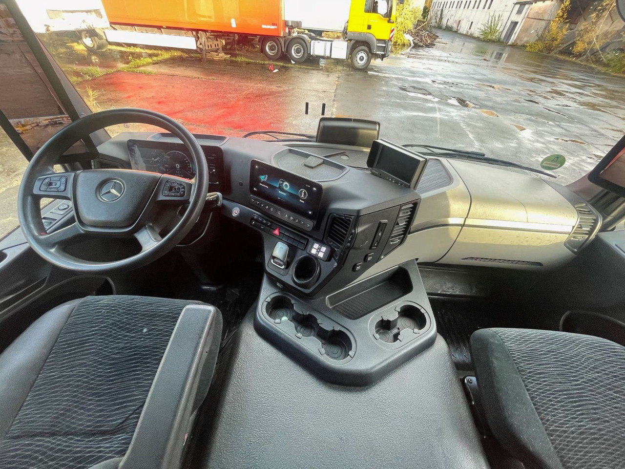 Camión frigorífico Mercedes-Benz Actros 2543 6x2 Kühlkoffer/CARRIER/KERSCHER/EU6d: foto 20 Camión frigorífico Mercedes-Benz Actros 2543 6x2 Kühlkoffer/CARRIER/KERSCHER/EU6d: foto 20