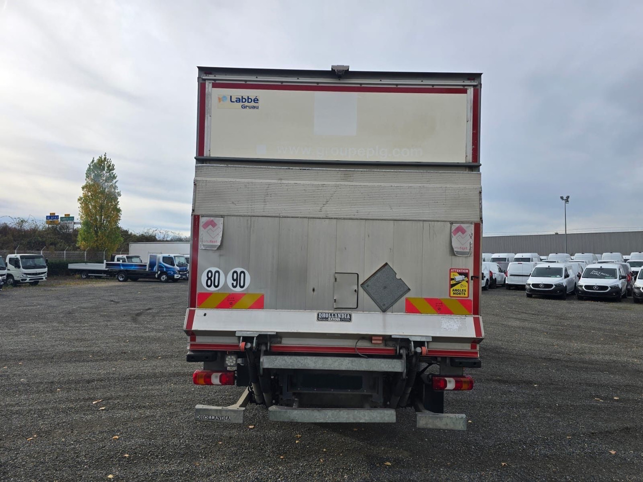 Mercedes-Benz Atego 1218 4x2 Koffer/FULL-ADR/EXIII/LBW/AC/EU6d - Camión caja cerrada: foto 5 Mercedes-Benz Atego 1218 4x2 Koffer/FULL-ADR/EXIII/LBW/AC/EU6d - Camión caja cerrada: foto 5