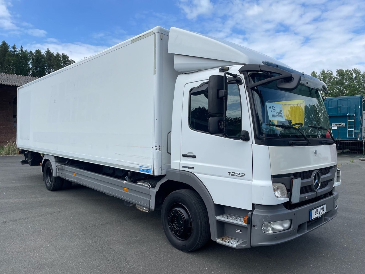 Mercedes-Benz Atego 2 1222 4x2 Koffer/LBW/DAUTEL/8,25m/AC/EU5 - Camión caja cerrada: foto 1 Mercedes-Benz Atego 2 1222 4x2 Koffer/LBW/DAUTEL/8,25m/AC/EU5 - Camión caja cerrada: foto 1