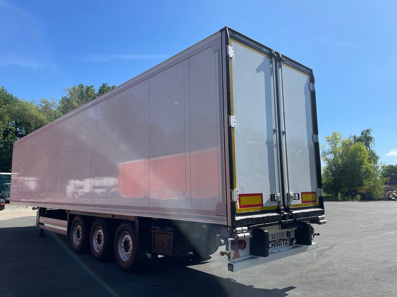 Schmitz Cargobull SCB*S3B /TÜV04-26/LikeNew/2195h/Multi-Temp/13,4m - Semirremolque frigorífico: foto 5 Schmitz Cargobull SCB*S3B /TÜV04-26/LikeNew/2195h/Multi-Temp/13,4m - Semirremolque frigorífico: foto 5