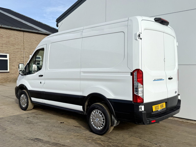 Ford E-Transit 390 75kWh 184PK 390 Elektrisch 75kWh 334km WLTP BEV Snelladen L2H2 Climate Control Tacho Carplay Camera Stoelverwarming Parkeersensoren voor achter Laadkabel - Furgón, Furgoneta eléctrica: foto 2 Ford E-Transit 390 75kWh 184PK 390 Elektrisch 75kWh 334km WLTP BEV Snelladen L2H2 Climate Control Tacho Carplay Camera Stoelverwarming Parkeersensoren voor achter Laadkabel - Furgón, Furgoneta eléctrica: foto 2