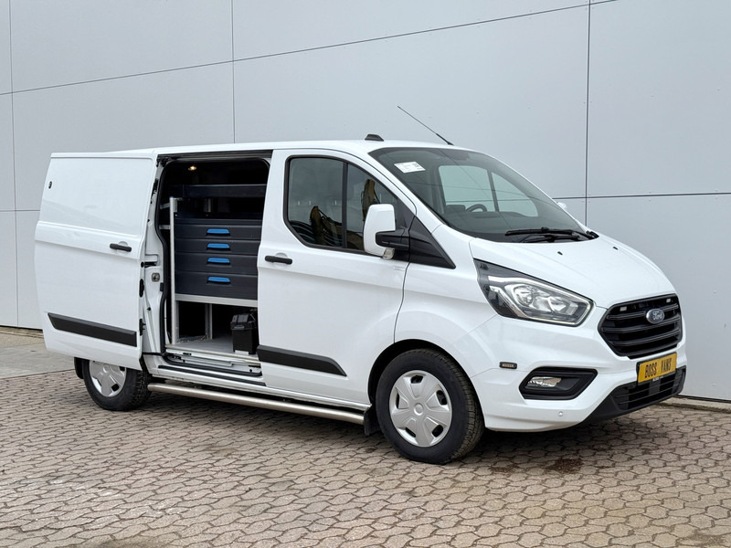 Ford Transit Custom 340 1.0 EcoBoost PHEV 126PK PHEV Benzine Plug In Hybride Automaat L1H1 Oprijplaat Airco Cruise Control Carplay Stoelverwarming Parkeersensoren voor achter - Furgoneta pequeña: foto 5 Ford Transit Custom 340 1.0 EcoBoost PHEV 126PK PHEV Benzine Plug In Hybride Automaat L1H1 Oprijplaat Airco Cruise Control Carplay Stoelverwarming Parkeersensoren voor achter - Furgoneta pequeña: foto 5