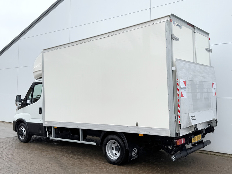 Iveco Daily 35C16 3.0L Laadklep Dubbellucht Climate Control Cruise Control Meubelbak Bakwagen Koffer - Furgoneta caja cerrada: foto 2 Iveco Daily 35C16 3.0L Laadklep Dubbellucht Climate Control Cruise Control Meubelbak Bakwagen Koffer - Furgoneta caja cerrada: foto 2