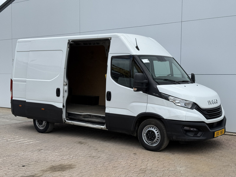Iveco Daily 35S14 2.3 L2H2 Airco Cruise 3.5ton Trekgewicht Lucht geveerde stoel - Furgoneta pequeña: foto 5 Iveco Daily 35S14 2.3 L2H2 Airco Cruise 3.5ton Trekgewicht Lucht geveerde stoel - Furgoneta pequeña: foto 5