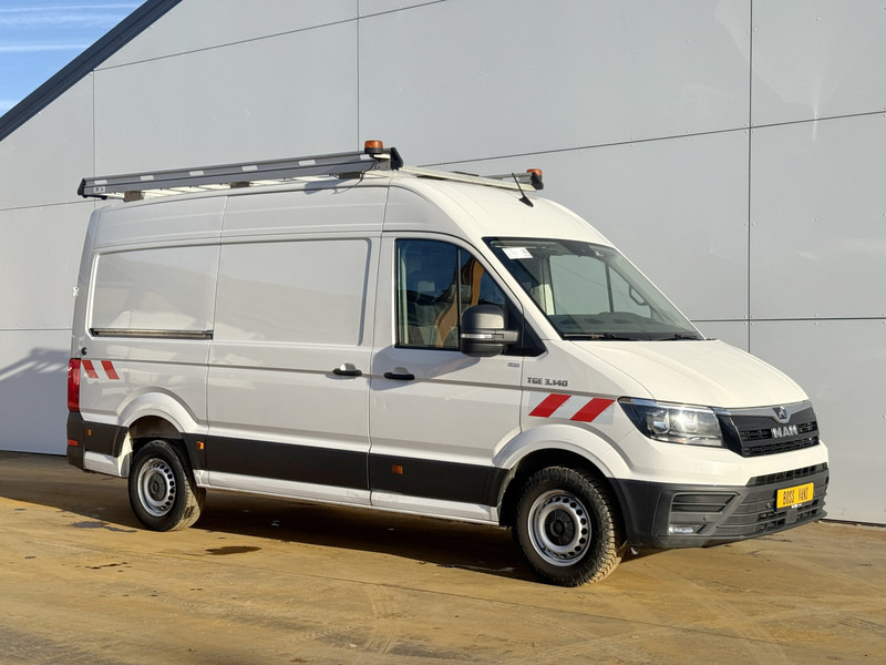 MAN TGE 3.140 2.0 TDI L3H3 Airco Cruise Control Trekhaak Carplay Navigatie Parkeersensoren voor achter - Furgón: foto 4 MAN TGE 3.140 2.0 TDI L3H3 Airco Cruise Control Trekhaak Carplay Navigatie Parkeersensoren voor achter - Furgón: foto 4