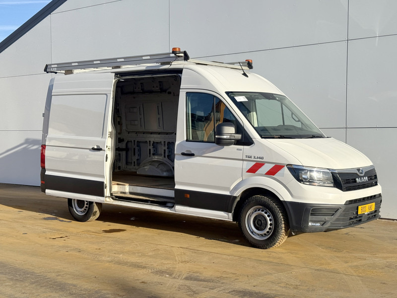 MAN TGE 3.140 2.0 TDI L3H3 Airco Cruise Control Trekhaak Carplay Navigatie Parkeersensoren voor achter - Furgón: foto 5 MAN TGE 3.140 2.0 TDI L3H3 Airco Cruise Control Trekhaak Carplay Navigatie Parkeersensoren voor achter - Furgón: foto 5