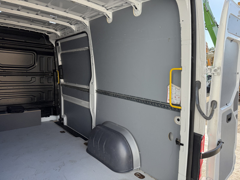 Furgón MAN TGE 3.180 2.0 TDI Laadklep Laadlift Automaat L3H3 Airco Adaptieve Cruise Control Carplay Stoelverwarming: foto 15