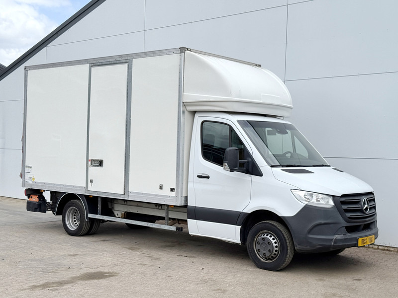 Mercedes-Benz Sprinter 514 2.2 CDI Dubbellucht Laadklep Airco Cruise Control Bakwagen Meubelbak Koffer - Furgoneta caja cerrada: foto 4 Mercedes-Benz Sprinter 514 2.2 CDI Dubbellucht Laadklep Airco Cruise Control Bakwagen Meubelbak Koffer - Furgoneta caja cerrada: foto 4