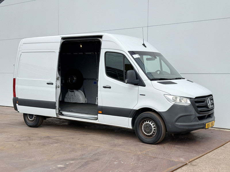 Mercedes-Benz eSprinter 312 - Binnenkort verwacht! L2H2 100% Elektrisch 55kWh 168km WLTP 80kw Snelladen Climate Control Camera Stoelverwarming - Furgón, Furgoneta eléctrica: foto 5 Mercedes-Benz eSprinter 312 - Binnenkort verwacht! L2H2 100% Elektrisch 55kWh 168km WLTP 80kw Snelladen Climate Control Camera Stoelverwarming - Furgón, Furgoneta eléctrica: foto 5