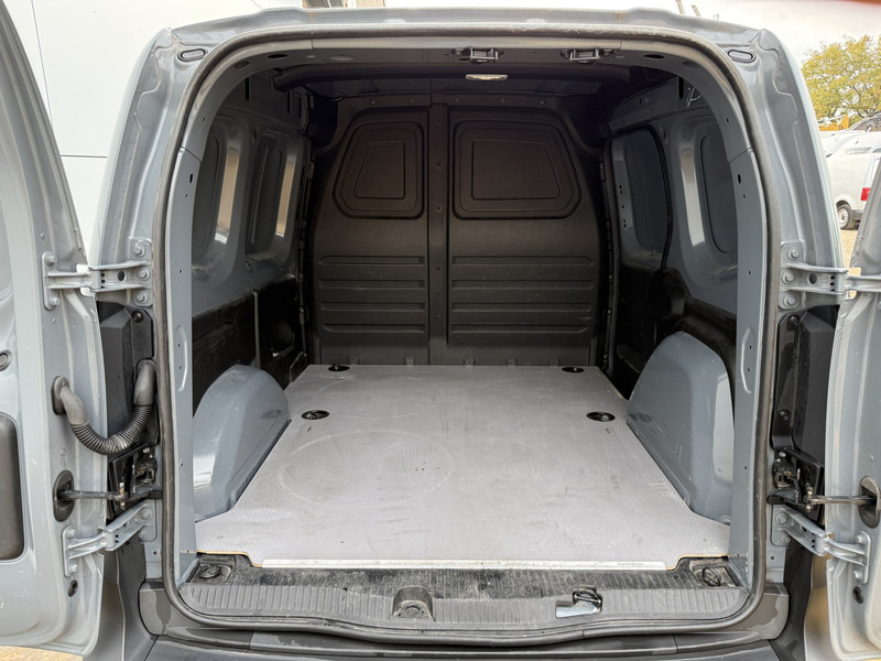 Furgoneta pequeña Nissan Townstar N-Connecta 1.3 130PK **Benzine** L1H1 Airco Carplay Cruise Control Trekhaak Keyless Start Stoelverwarming Parkeersensoren voor achter: foto 12 Furgoneta pequeña Nissan Townstar N-Connecta 1.3 130PK **Benzine** L1H1 Airco Carplay Cruise Control Trekhaak Keyless Start Stoelverwarming Parkeersensoren voor achter: foto 12